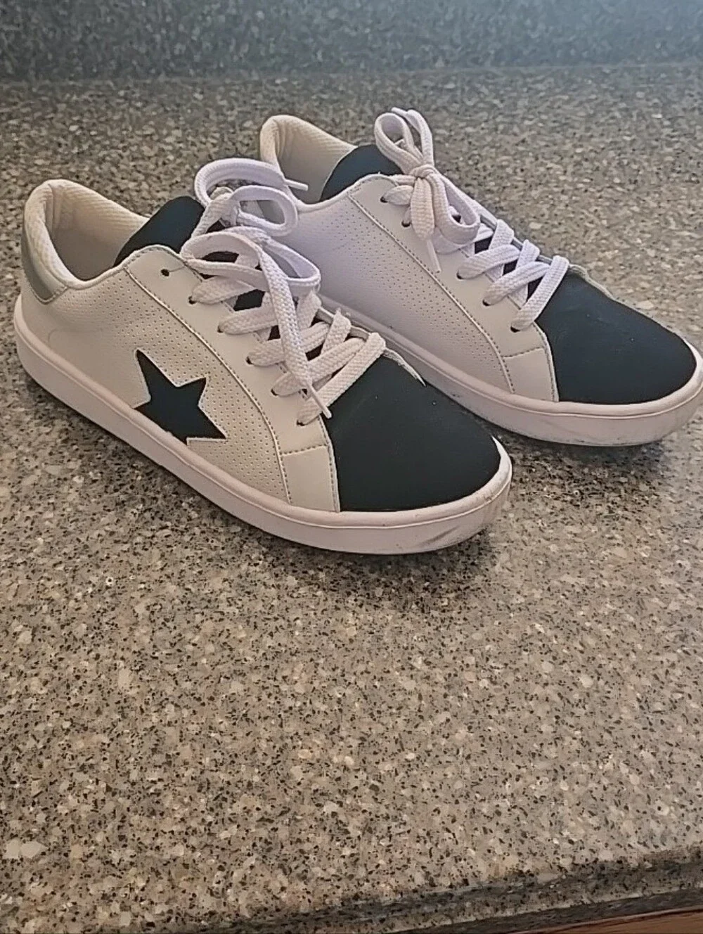 Women's Casual White Sneakers with Black Toe Cap